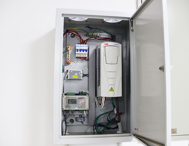 智能控制變頻器 智能控制變頻器